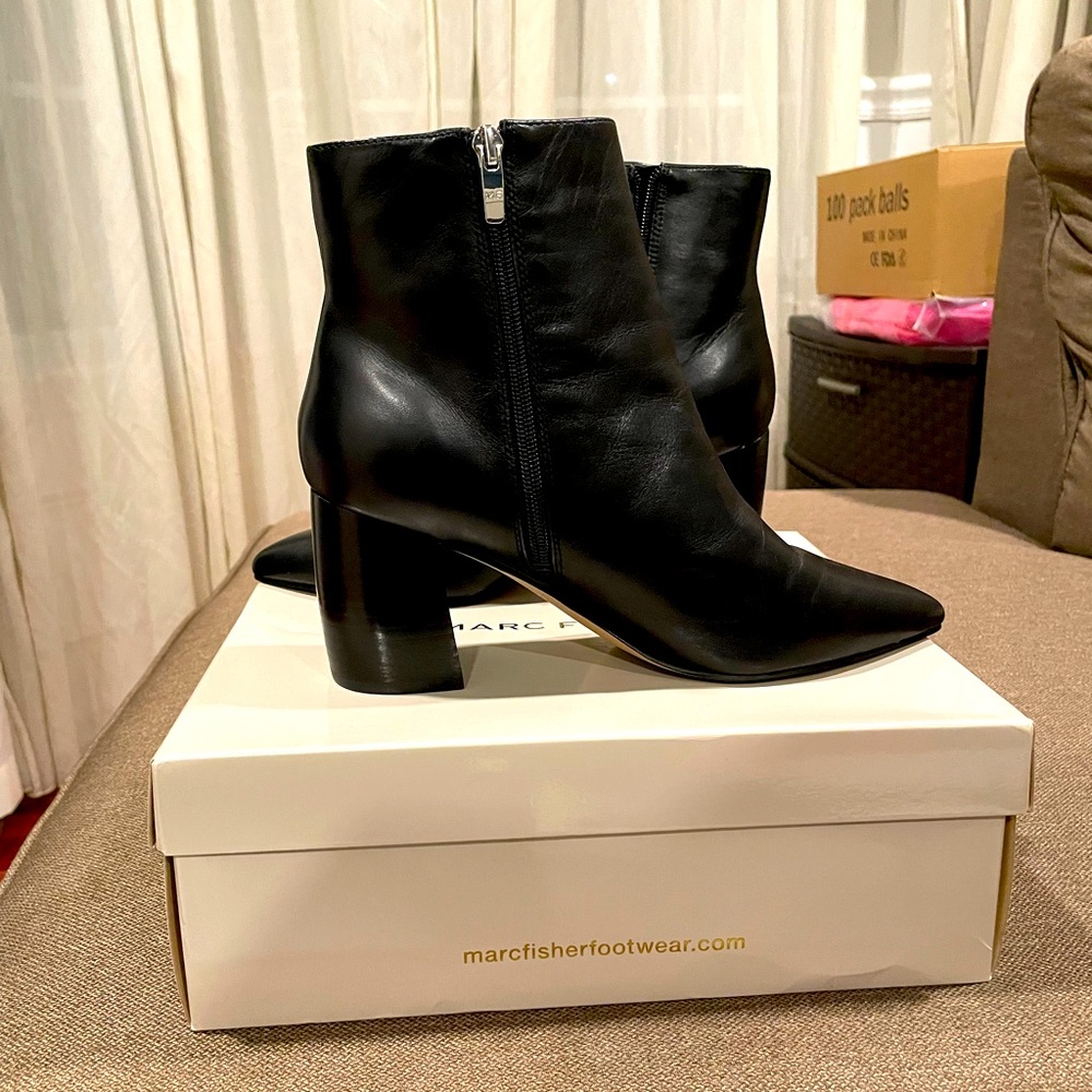 Marc Fisher leather block her boots